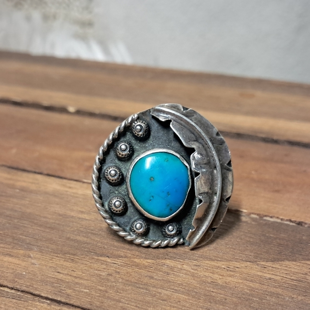 Vintage 925 Sterling Silver Native American Turquoise Ring Size 7.5 - Picture 1 of 5
